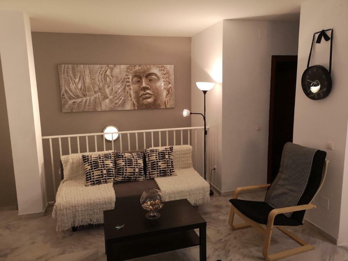 Gigantes Apartment Malaga Exterior photo