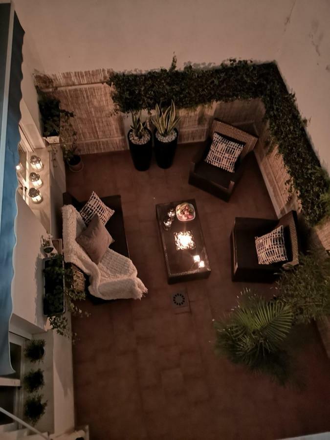 Gigantes Apartment Malaga Exterior photo