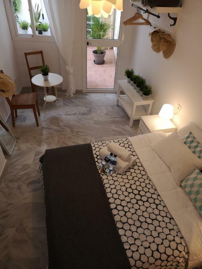 Gigantes Apartment Malaga Exterior photo