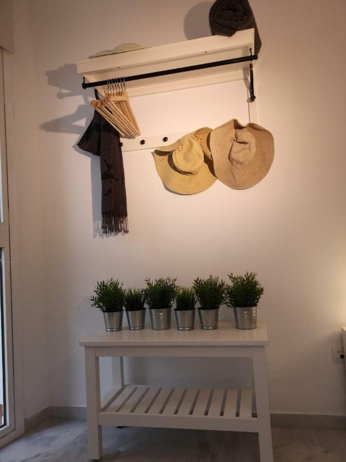 Gigantes Apartment Malaga Exterior photo