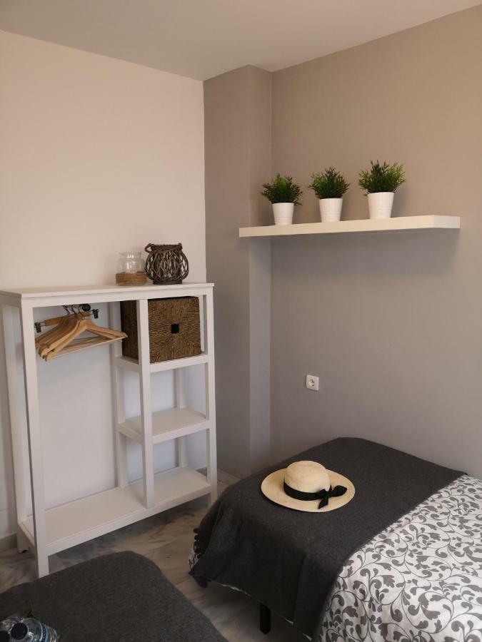 Gigantes Apartment Malaga Exterior photo