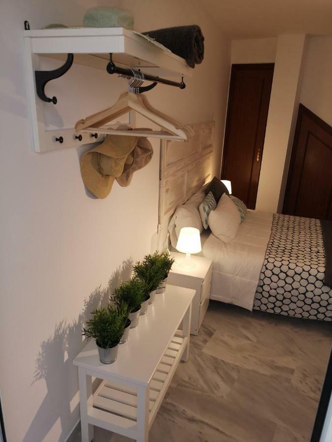 Gigantes Apartment Malaga Exterior photo